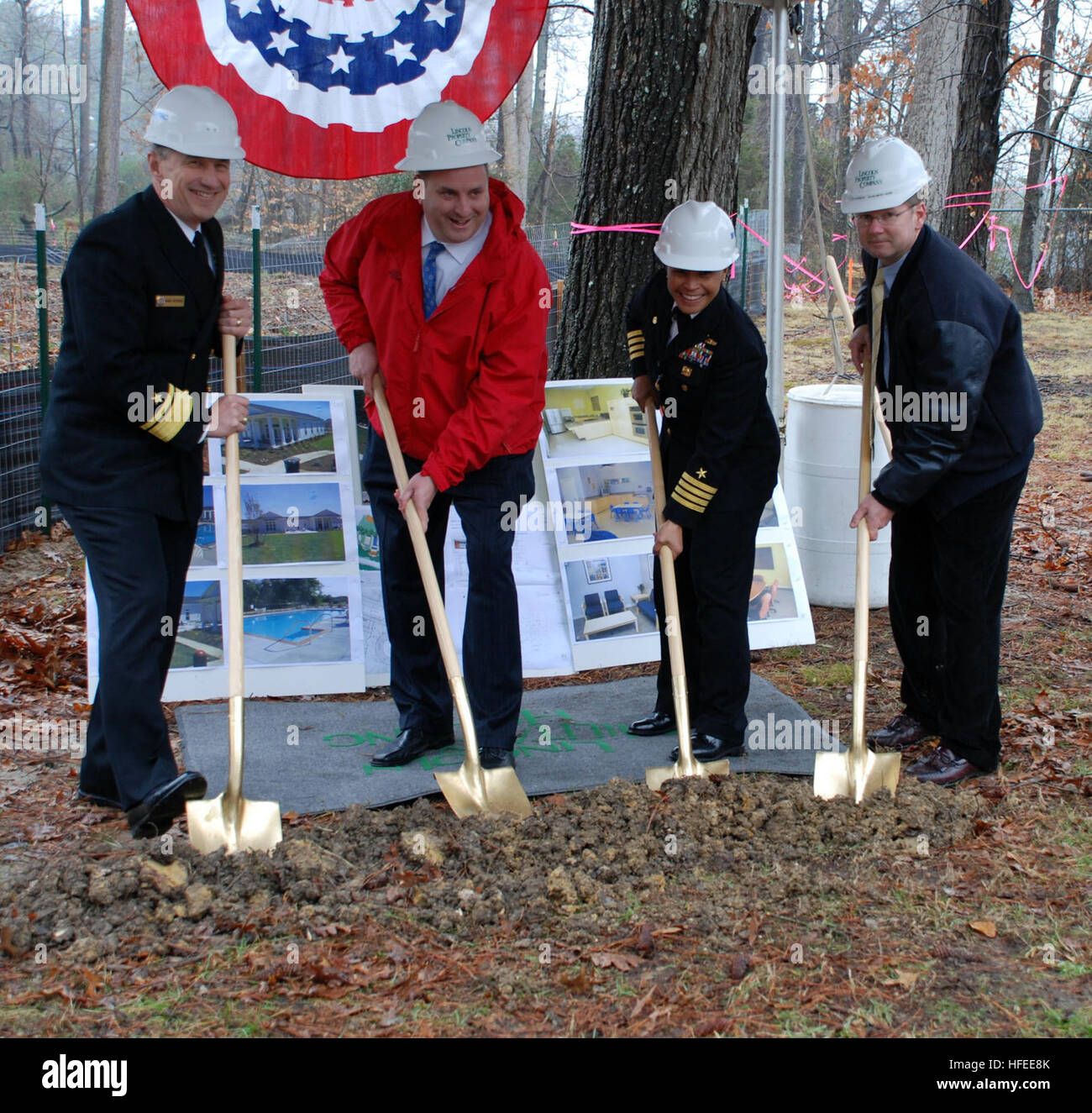 022208N3312P001 NAVAL WEAPONS STATION YORKTOWN, Va. (Feb. 8, 2008