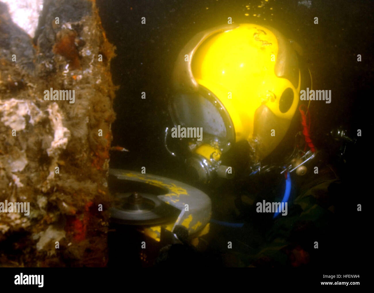 Underwater piles hires stock photography and images Alamy