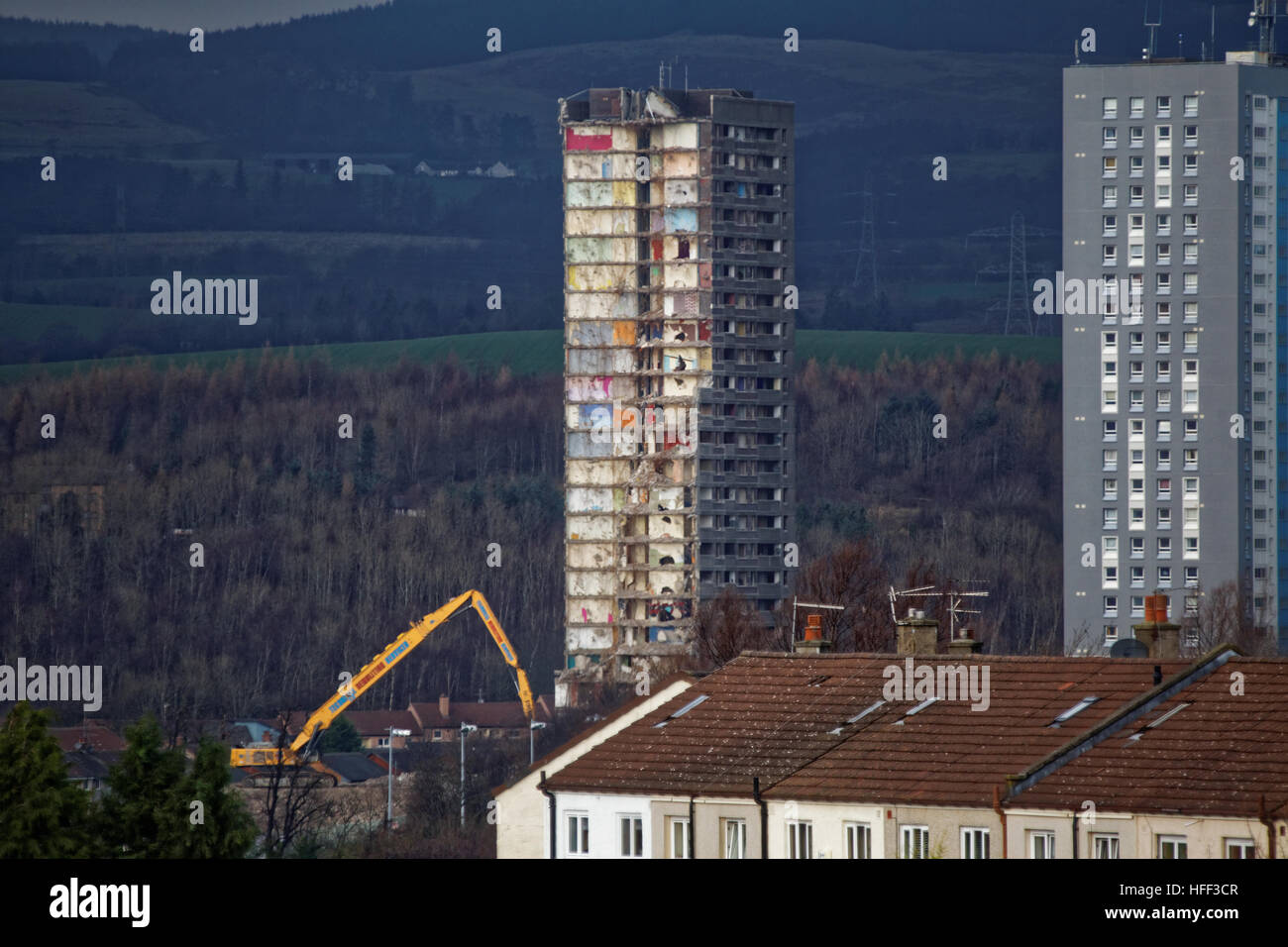 demolition-of-linkwood-crescent-drumchapel-glasgow-stock-photo-alamy