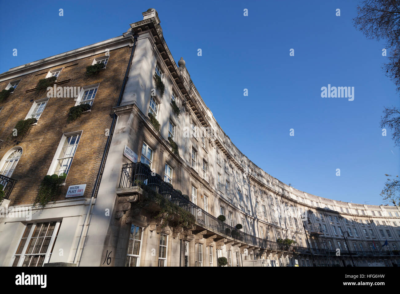 Wilton Crescent in Belgravia, exclusive area of London SW1 Stock Photo