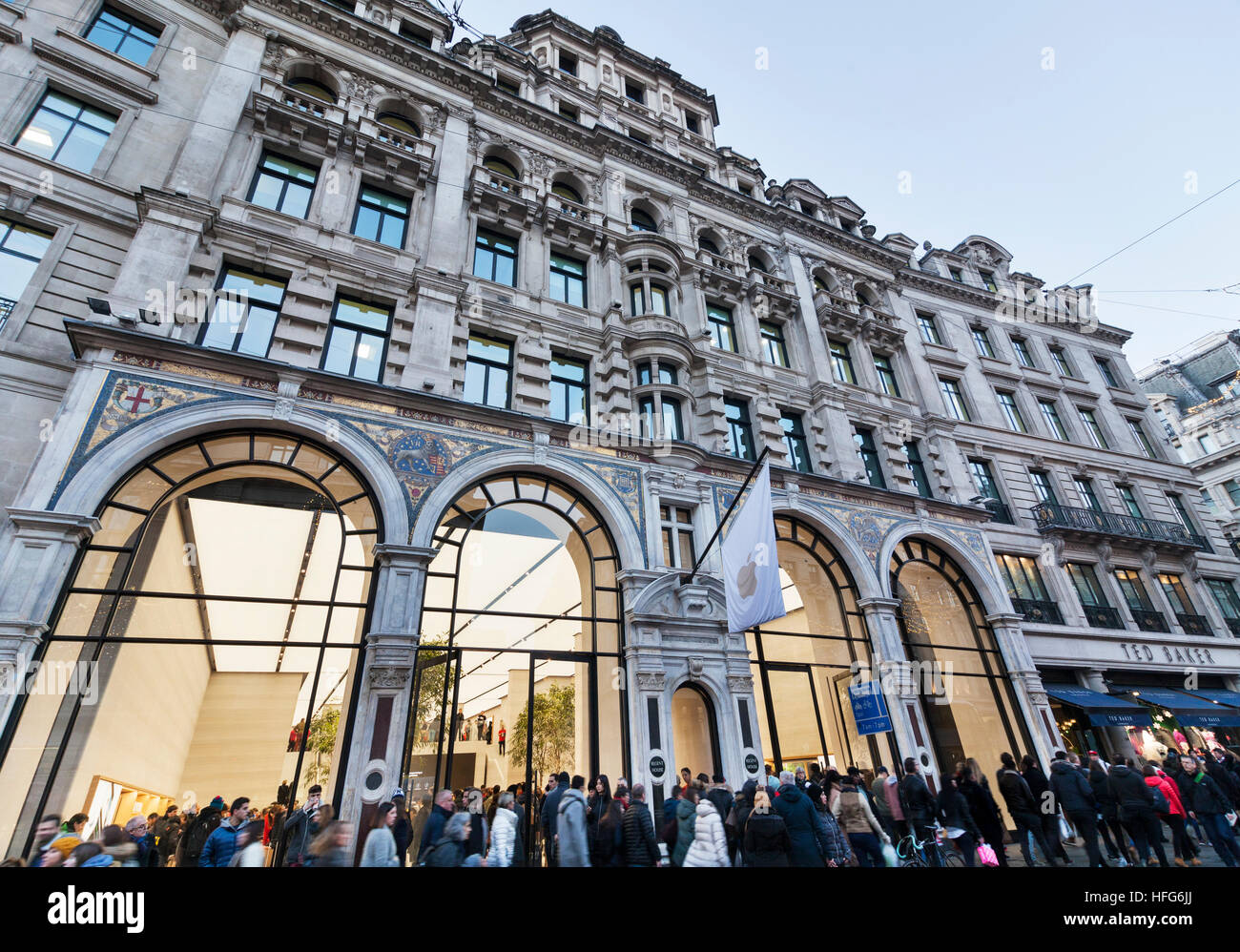 Apple store on Regent Street Stock Photo