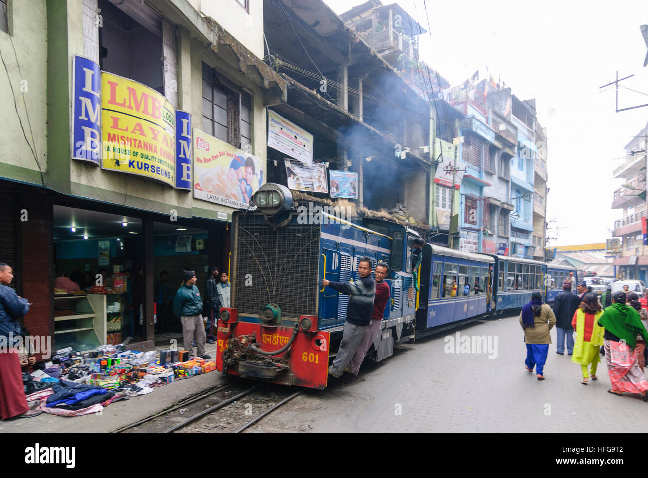 Kurseong: Darjeeling Himalayan Railway, West Bengal, Westbengalen, India Stock Photo