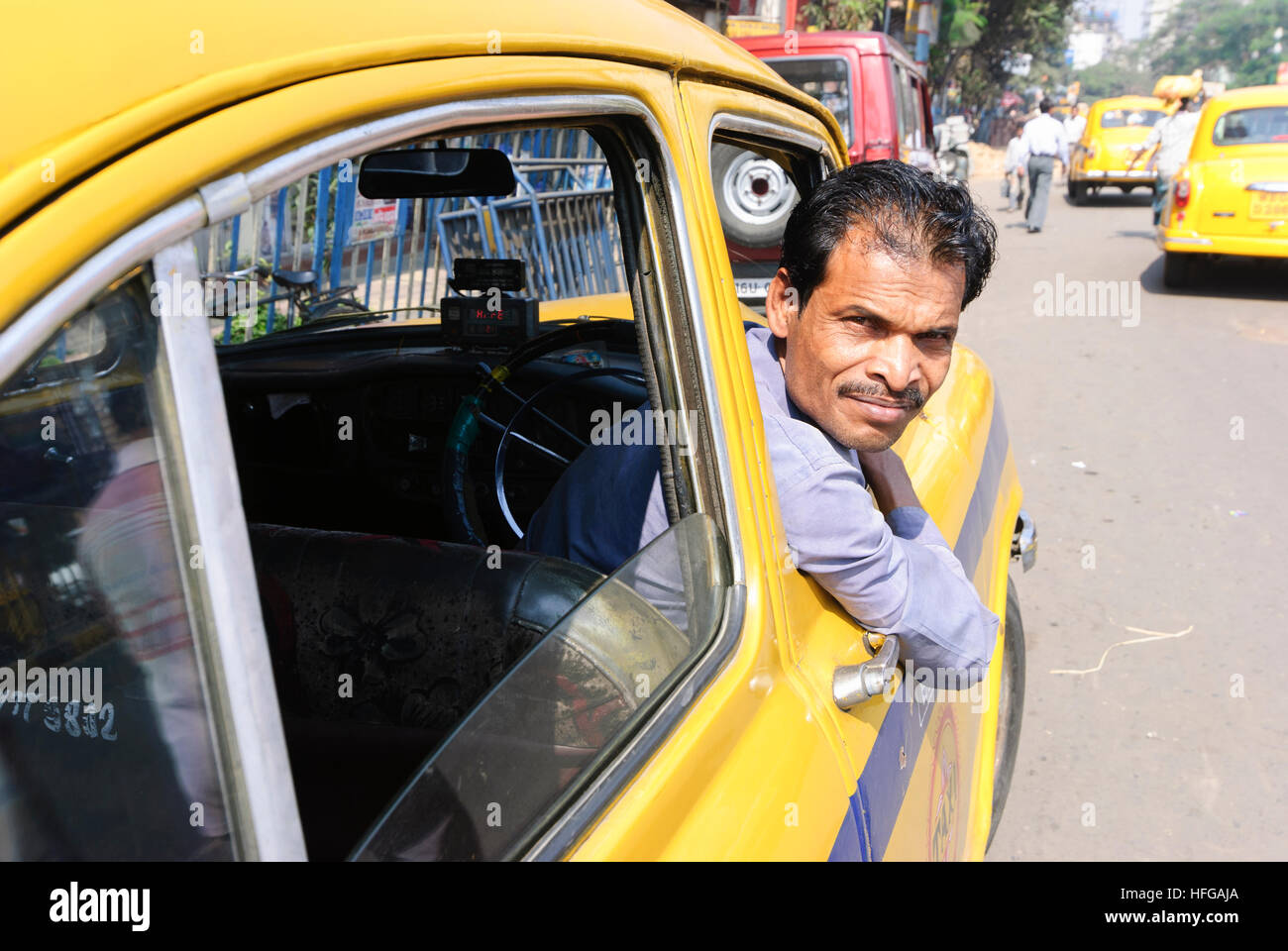 Kolkata (Calcutta, Kalkutta): Taxi driver, West Bengal, Westbengalen, India Stock Photo