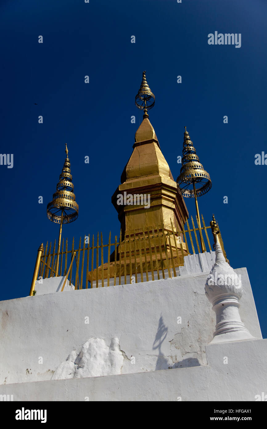 Wat Chedi Luang in Chiangmai Stock Photo