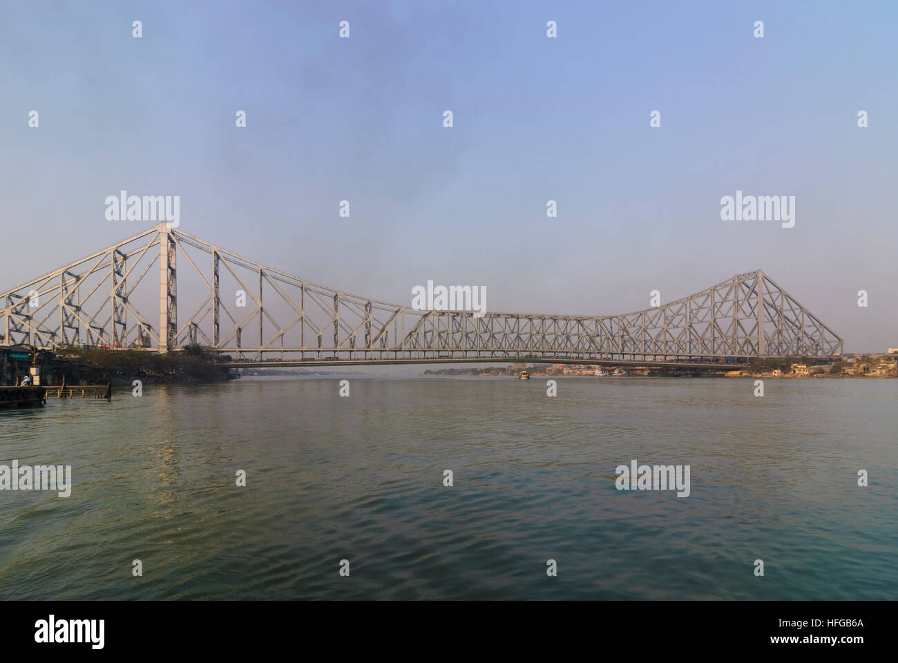 Kolkata (Calcutta, Kalkutta) Rabindra Setu (Rabindra Bridge, formerly