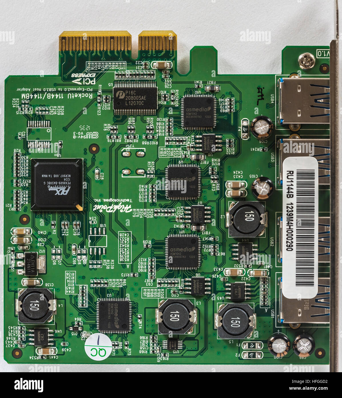 Green printed circuit board hi-res stock photography and images - Alamy