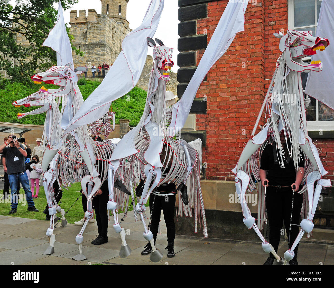 Puppets giant hires stock photography and images Alamy