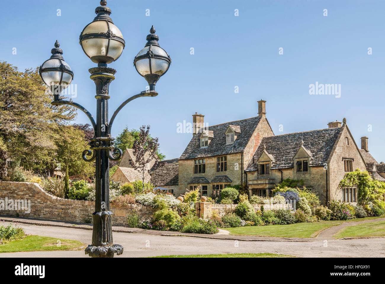 Cotsworld Cottage in Chipping Campden a small market town within the Cotswold district of Gloucestershire, England Stock Photo