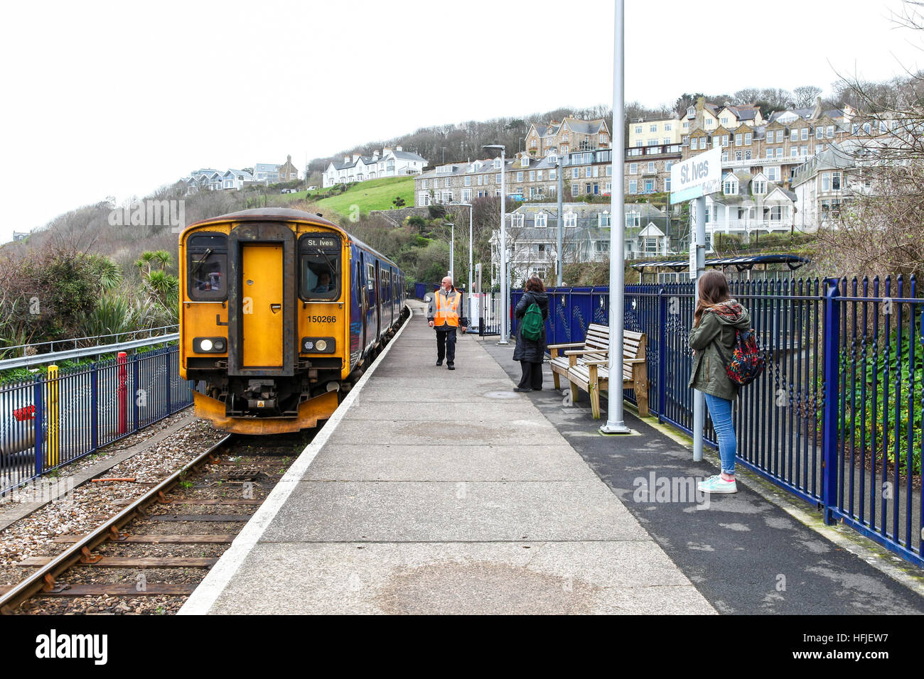St. Ives train station Cornwall South West England UK Stock Photo - Alamy