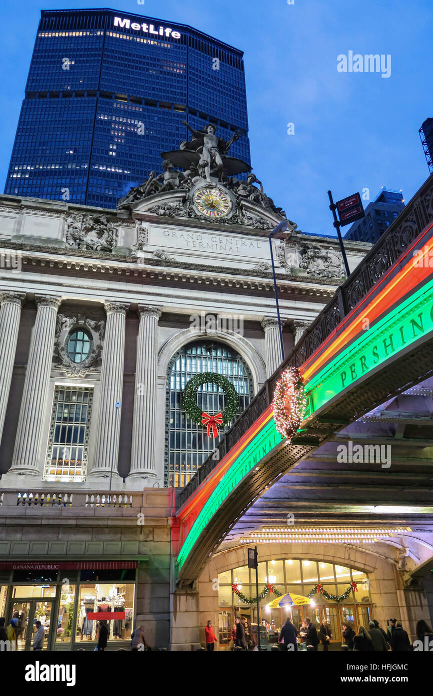 New york city holiday lights hires stock photography and images Alamy