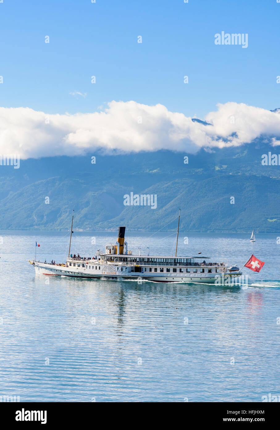 The Belle Epoque paddle steamer La Suisse leaves, Lausanne on Lac Leman, Switzerland Stock Photo