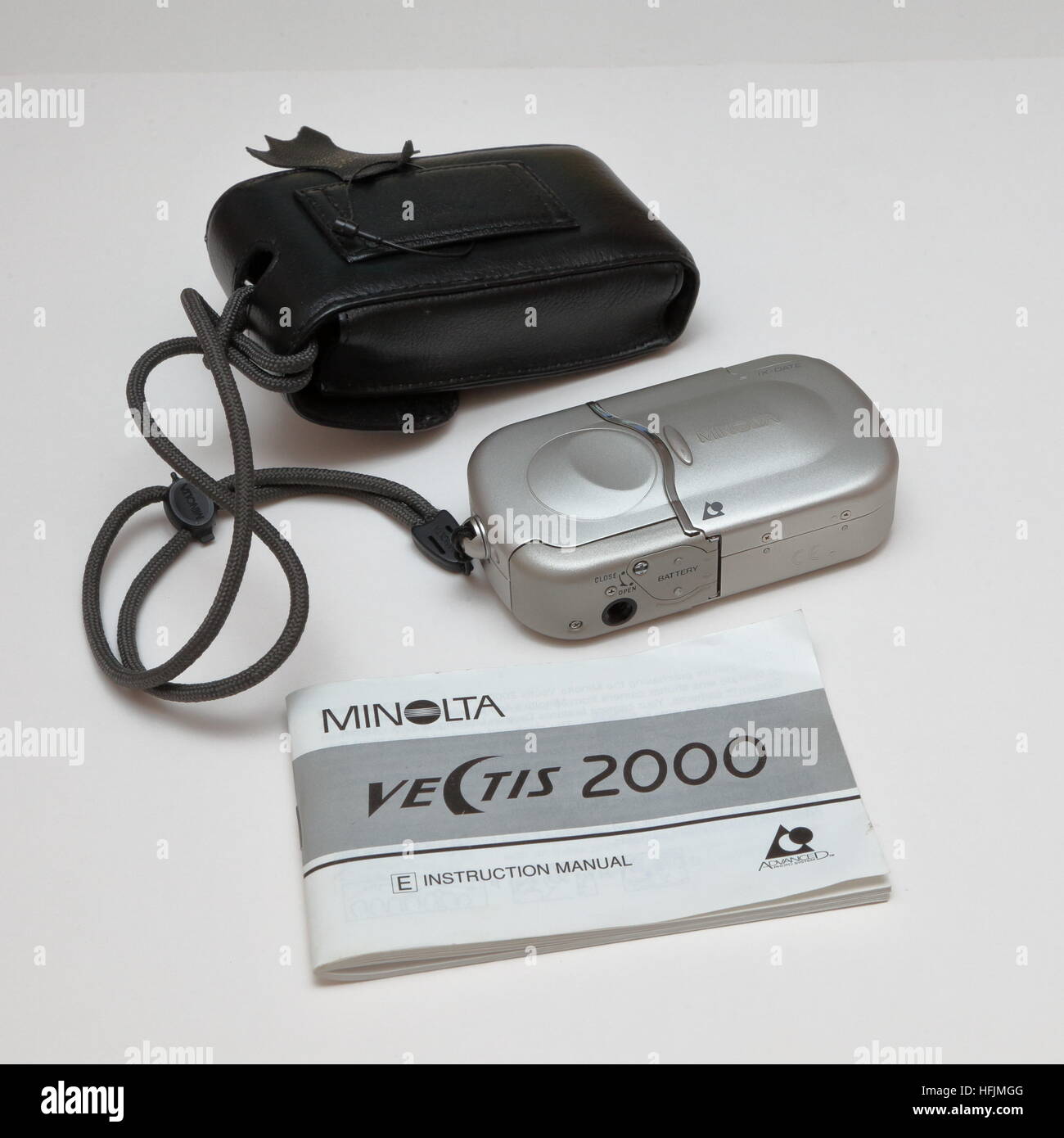 Minolta Vectis 2000 APS cartridge film camera showing carrying case and