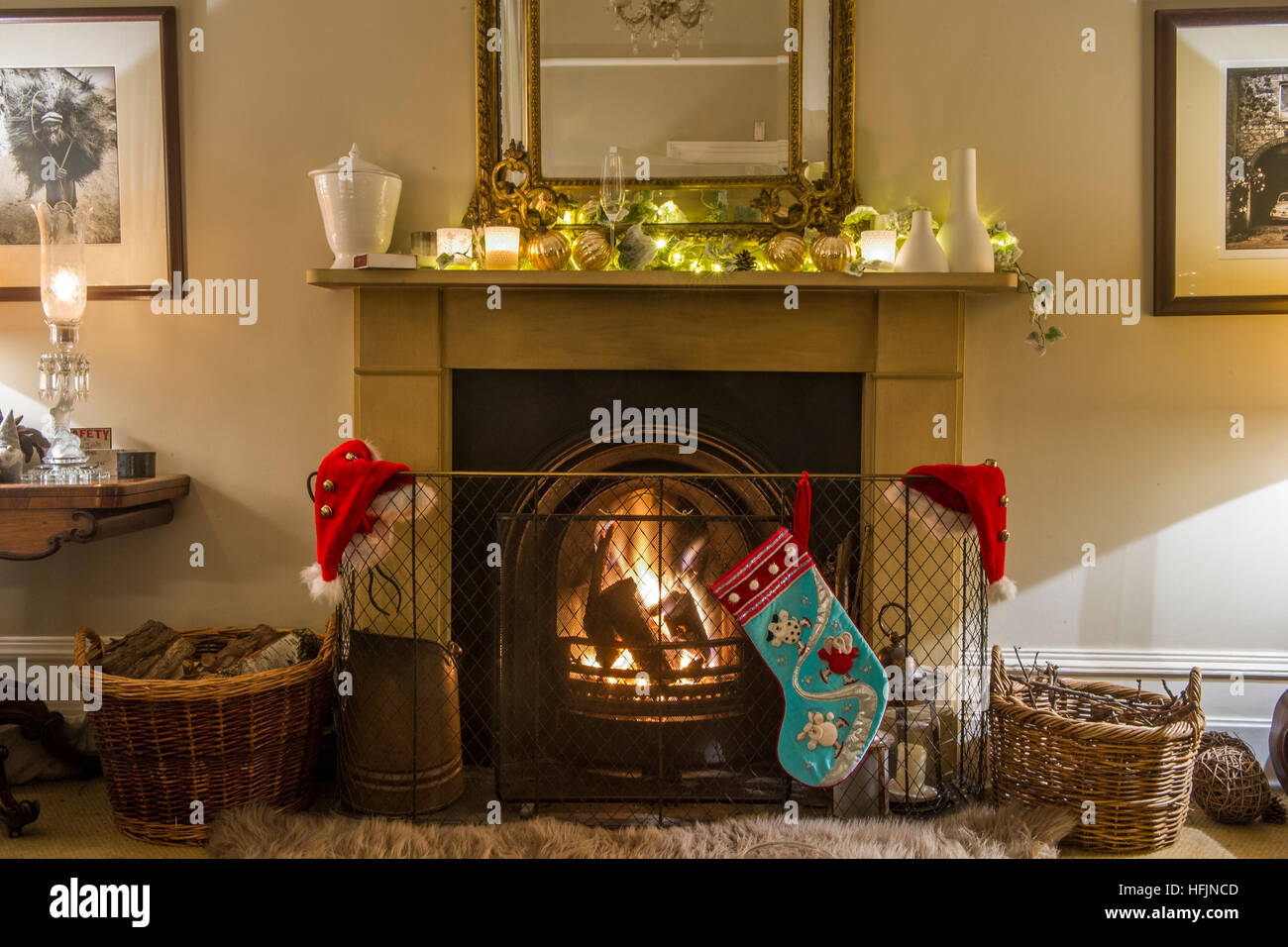 A Room Decorated For Chrostmas Stock Photo Alamy