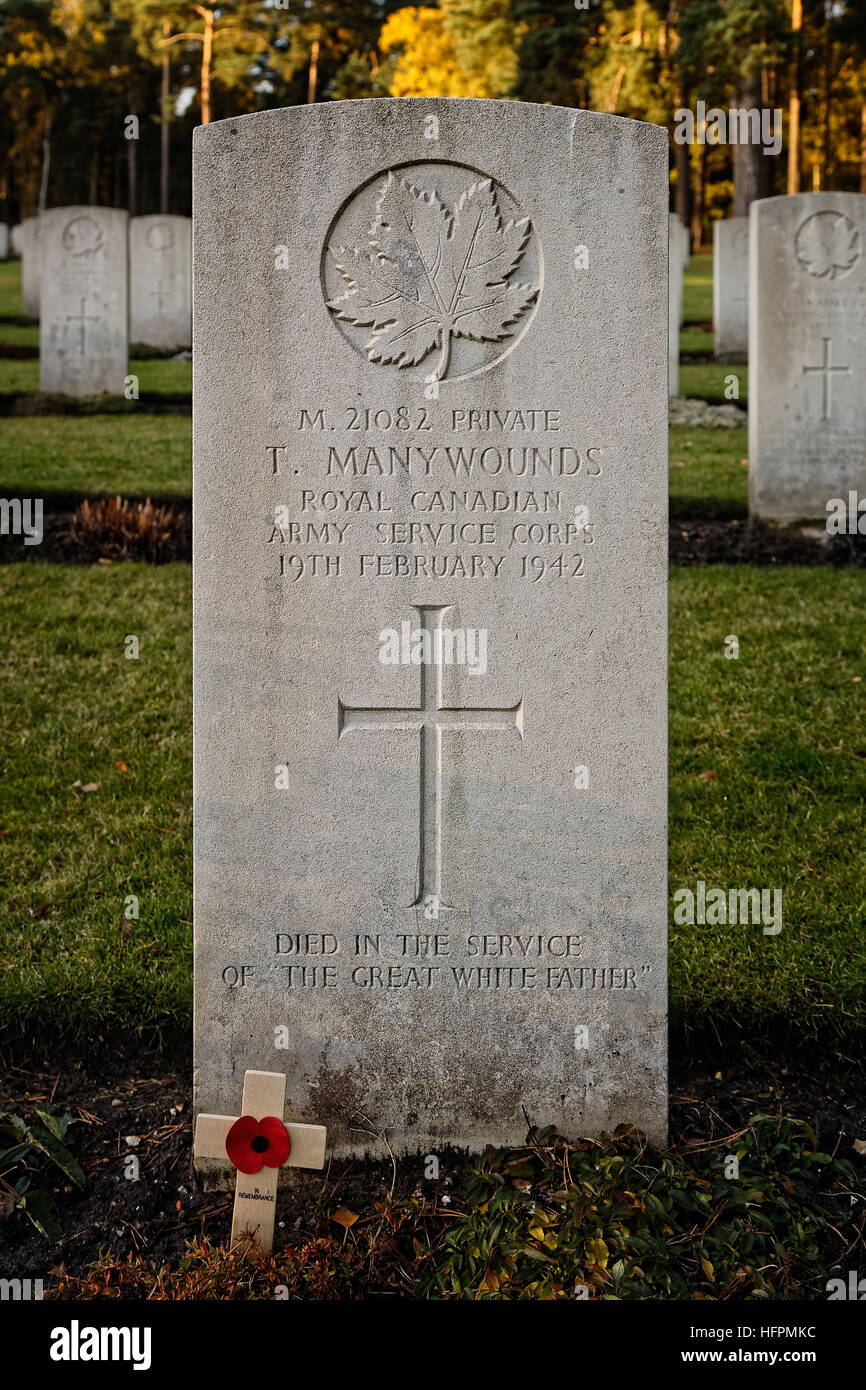 Military gravestone of the Canadian Indian Private Teddy Manywounds - epitaph Stock Photo
