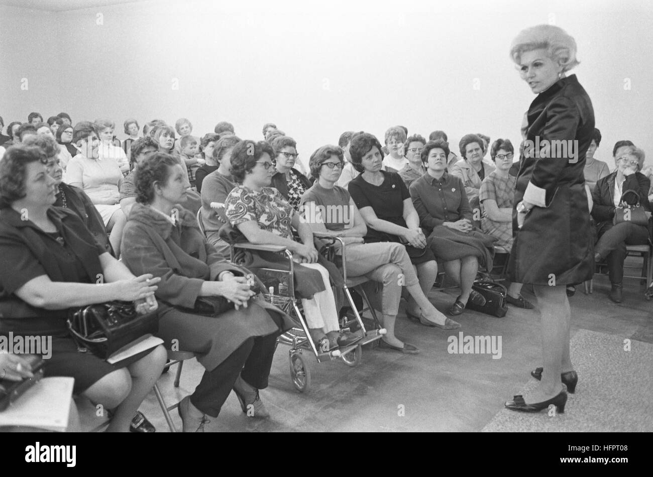Jean Nidetch, cofounder of Weight Watchers, at a Weight Watchers meeting in Louisville. Stock Photo