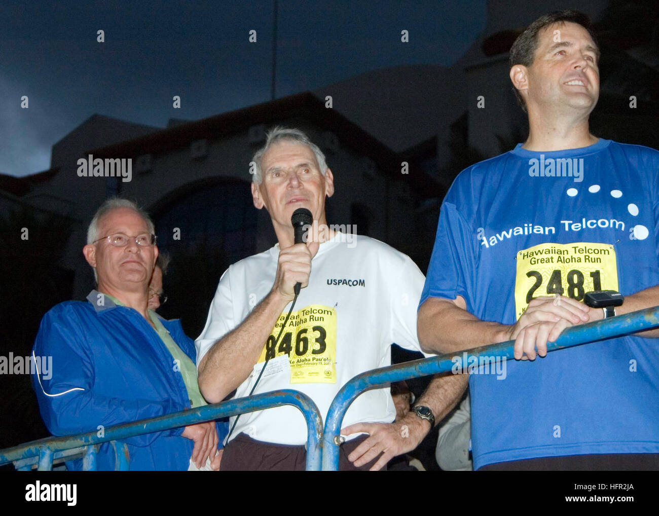 070219-N-6775N-061 Honolulu (Feb. 19, 2007) Ð Commander, U.S. Pacific Command Adm. William Fallon addresses service members in the ÒSounds of FreedomÓ division prior to the start of HonoluluÕs 23rd Annual Great Aloha Run. More than 500 Sailors joined nearly 12,000 runners and walkers participating the race that spans more than eight miles from downtown Honolulu, passing Naval Station Pearl Harbor, the Arizona Memorial and Ford Island, to Aloha Stadium. Over the years, the Great Aloha Run has raised more than $6.8 million for local, Hawaii-based charities. U.S. Navy photo by Mass Communication  Stock Photo