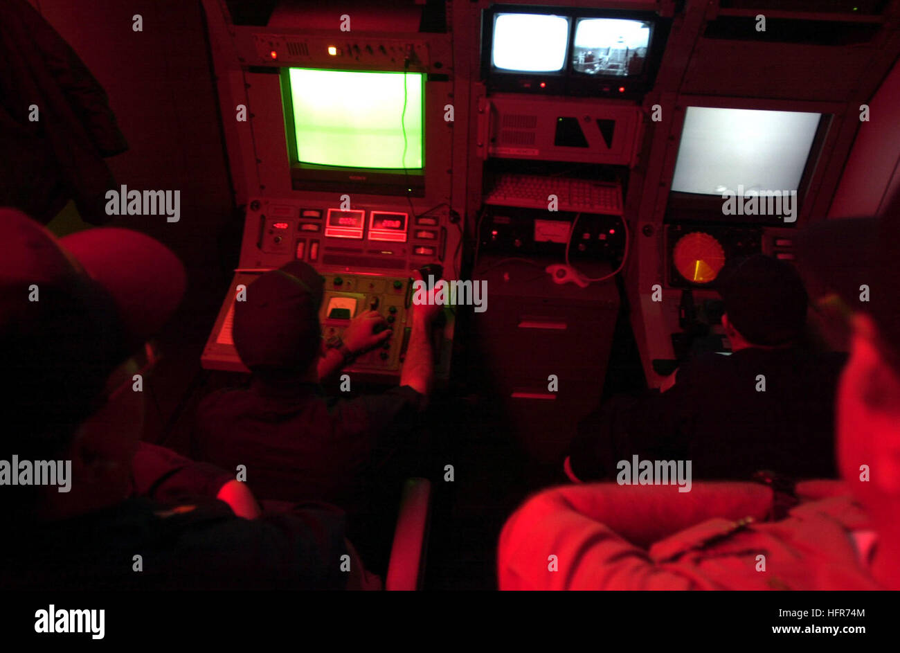 Scorpio Rov 800 feet 1 hi-res stock photography and images - Alamy