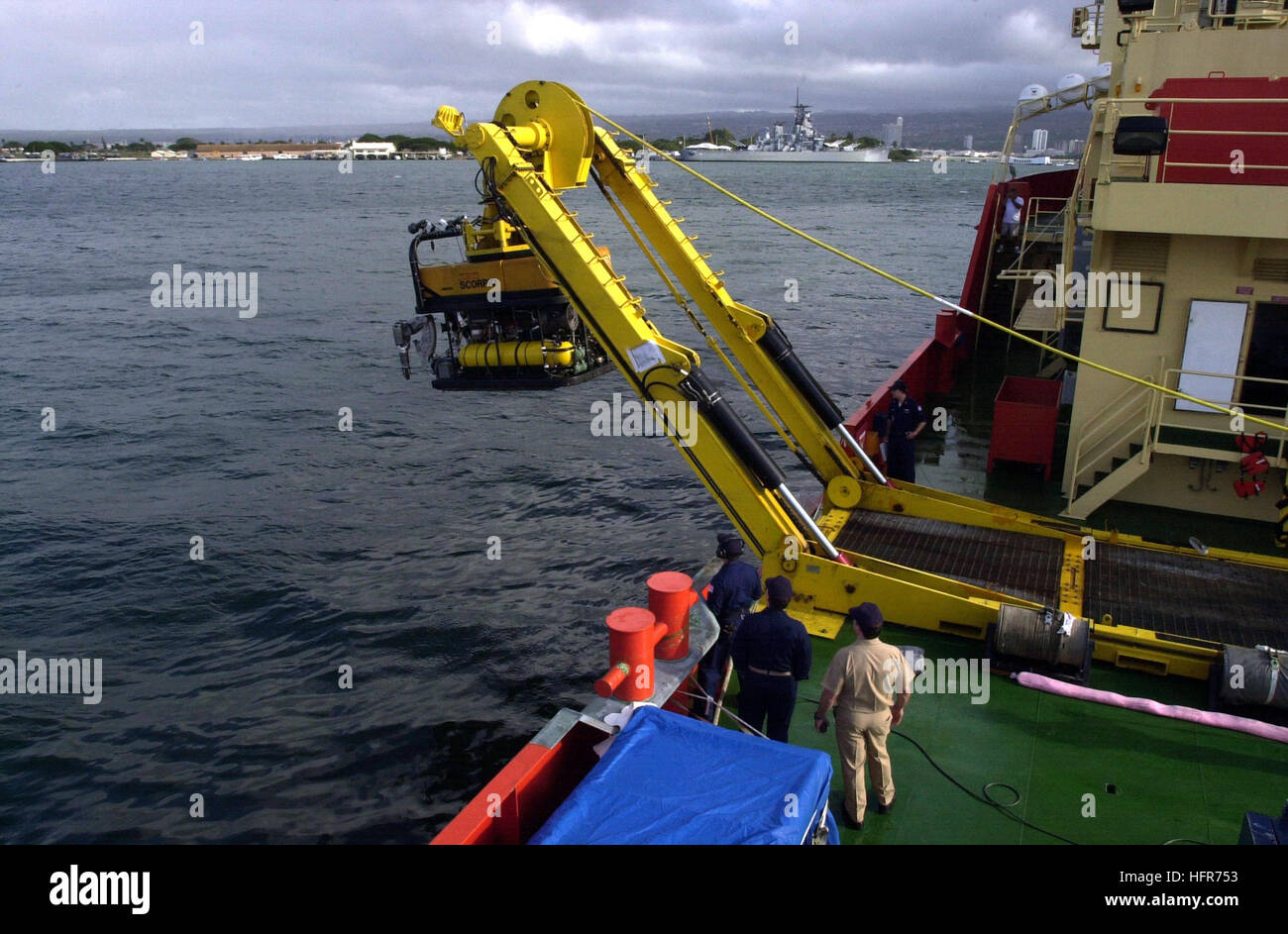 050805-N-0000X-001 U.S. Navy file photo  (February 15, 2001)  --  The remotely operated vehicle (ROV) 'Scorpio Two' is lowered to the water to conduct an operational test dive from aboard the MSC ship Edison Chouest.  Scorpio Two will conduct video surveys of the sunken Japanese fishing vessel Ehime Maru that was involved in a Feb. 9 collision at sea with the Los Angeles Class attack submarine USS Greeneville (SSN 772) approximately 9 miles of the coast of Diamond Head, Hawaii.  U.S. Navy photo by Photographer's Mate 1st Class Gregory Messier. (RELEASED) US Navy 050805-N-0000X-001 U.S. Navy fi Stock Photo