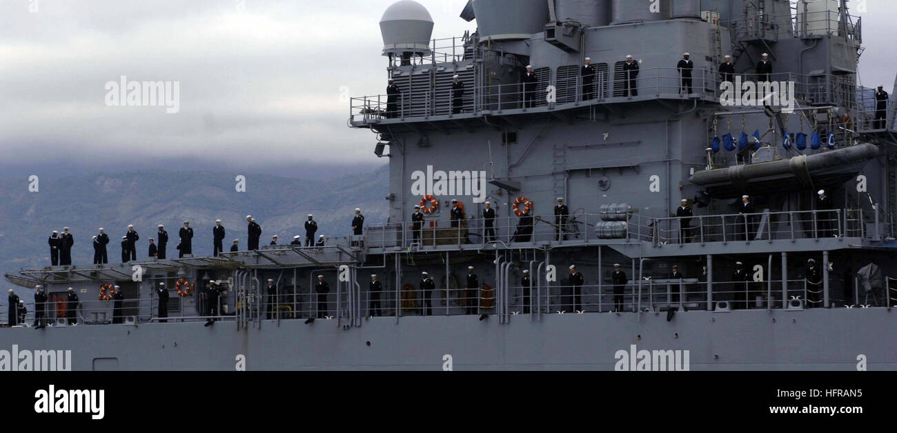 Mannig The Rails USS Anzio (CG 68) enters the port of Tivat, Montenegro, with crew ...