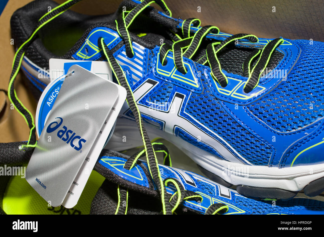 Asics shoe box hi-res stock photography and images - Alamy