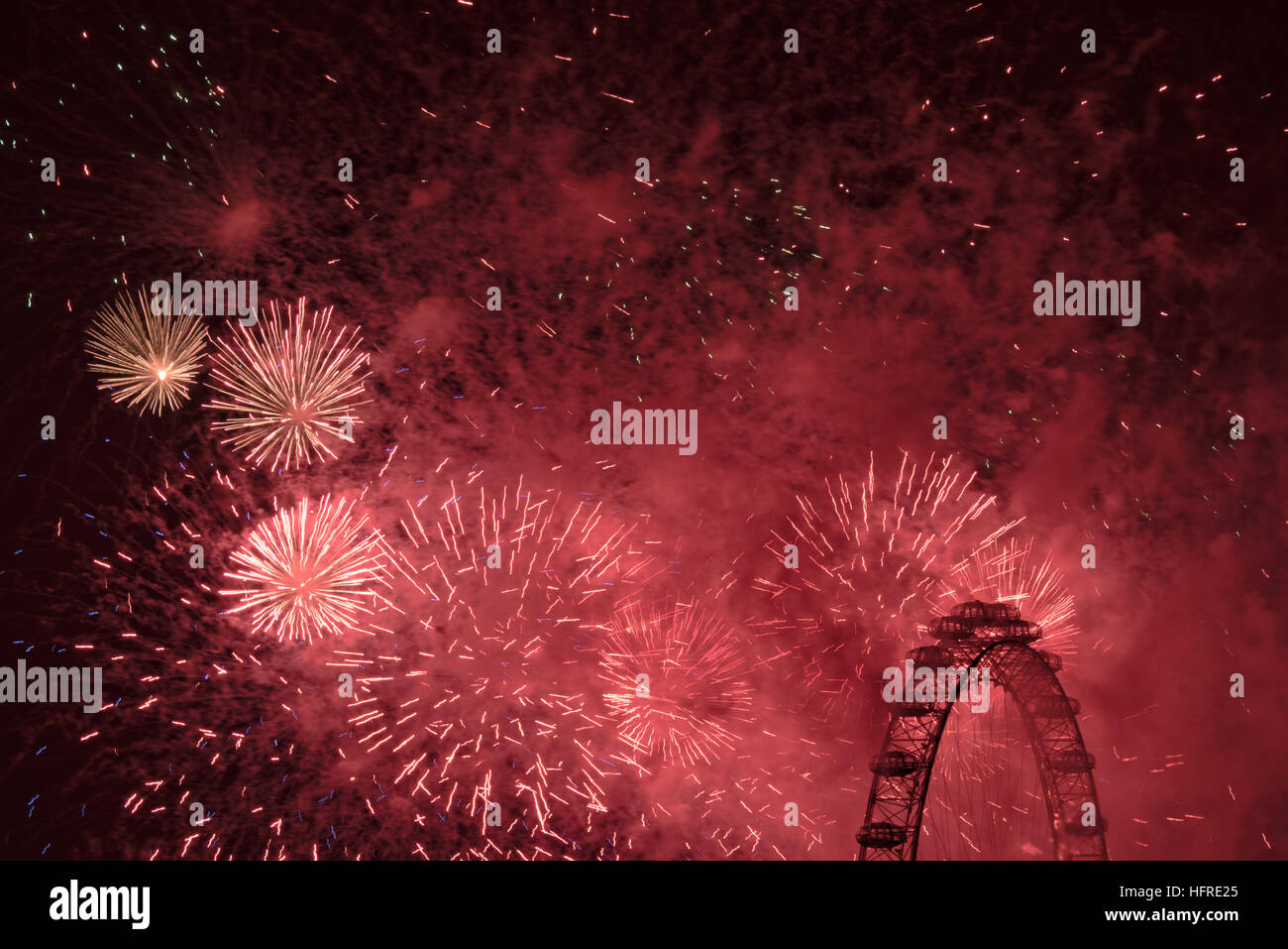 Inferno London Eye South Bank Fireworks Display NYE 2016 New Year in London Stock Photo