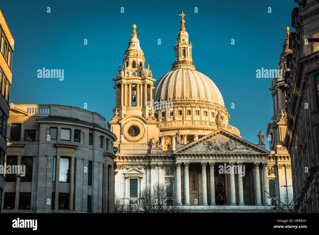The Dome of St.Paul's Cathedral in evening sunlight, Ludgate Hill, central London, England, U.K. Stock Photo