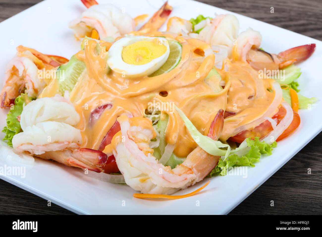 Shrimp cocktail with 1000 islands sauce and lime Stock Photo Alamy