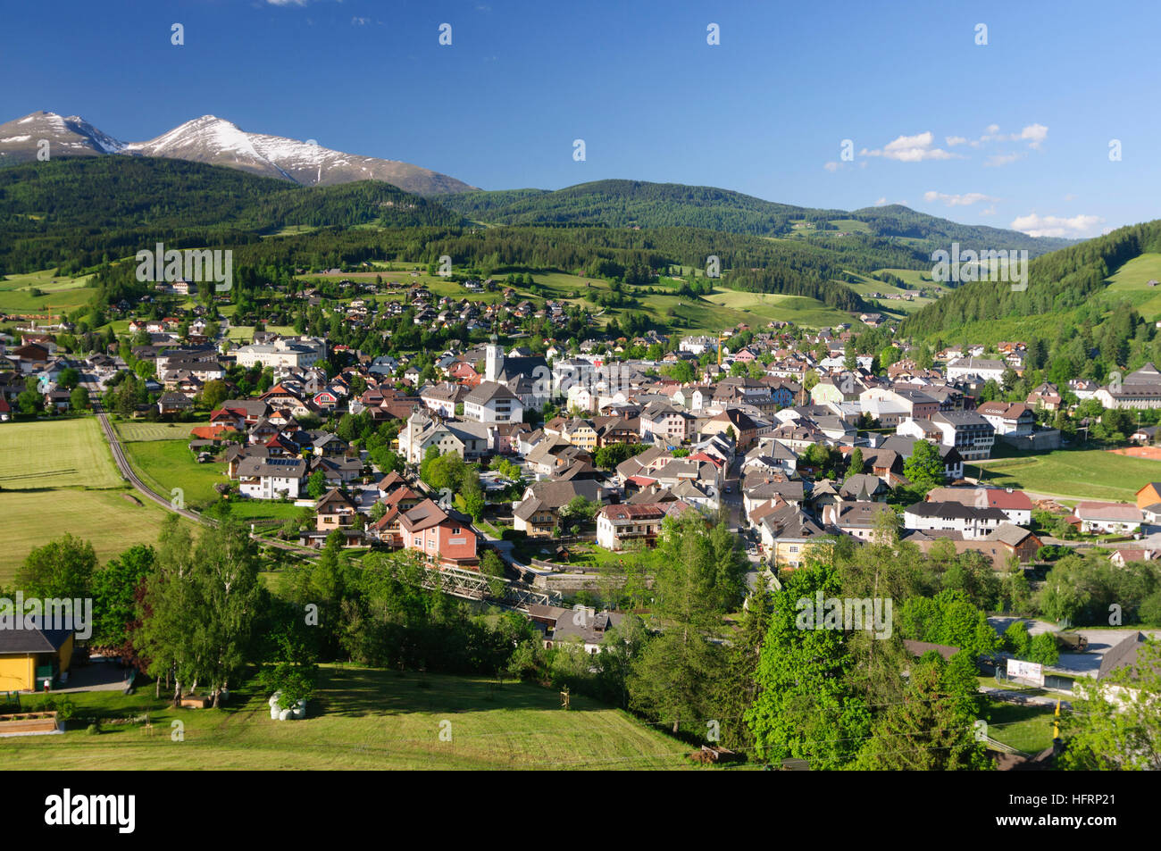 Tamsweg (Lungau): View of Tamsweg, in the background the Schladminger Tauern mountains, Lungau, Salzburg, Austria Stock Photo