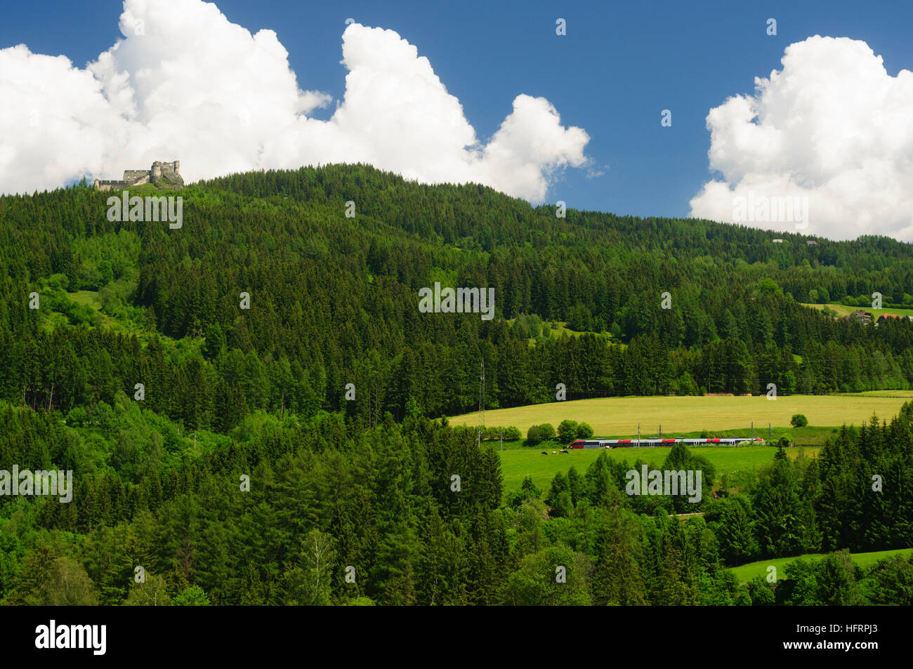 Mariahof: castle Steinschloss in the Zirbitzkogel-Grebenzen Nature Park, train, Murtal, Steiermark, Styria, Austria Stock Photo