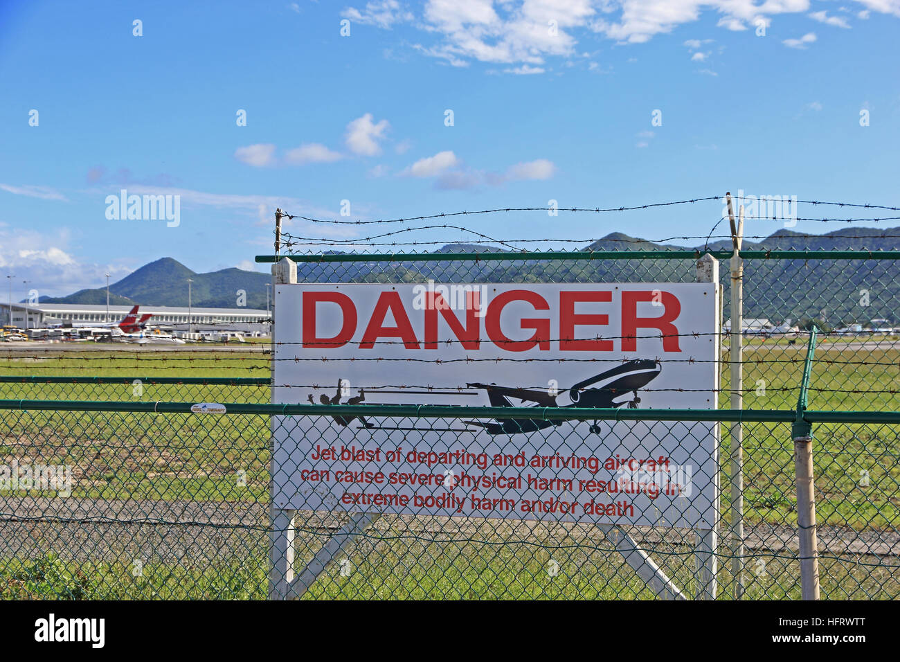 Warning sign on perimeter of airport, Maho beach, Philipsburg Airport ...