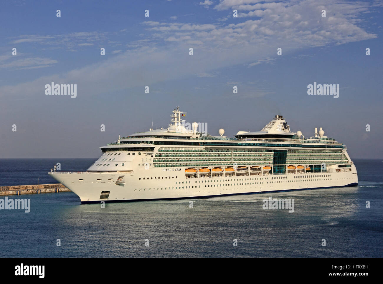 Royal Caribbean International cruise ship 'Jewel of the Seas' entering harbour, Bridgetown, Barbados Stock Photo