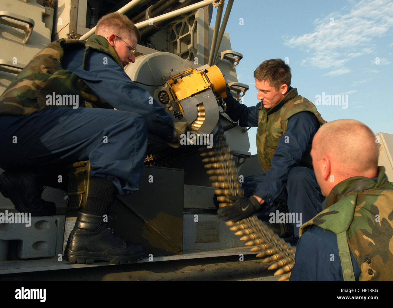 070623-N-5822P-058 PERSIAN GULF (June 23, 2007) Ð Fire Controlman 1st ...