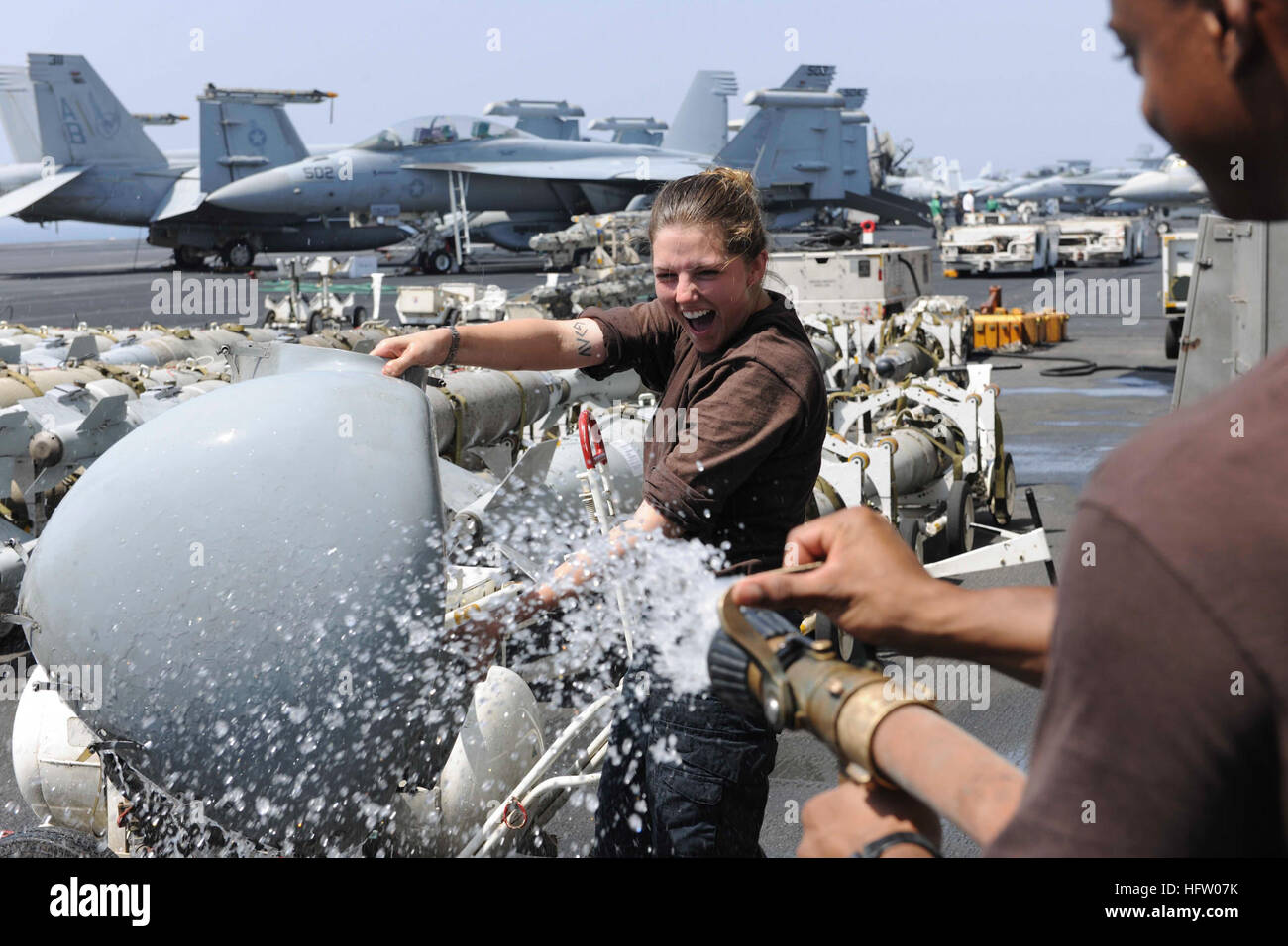 Sea hawk helicopters conduct hi-res stock photography and images - Alamy