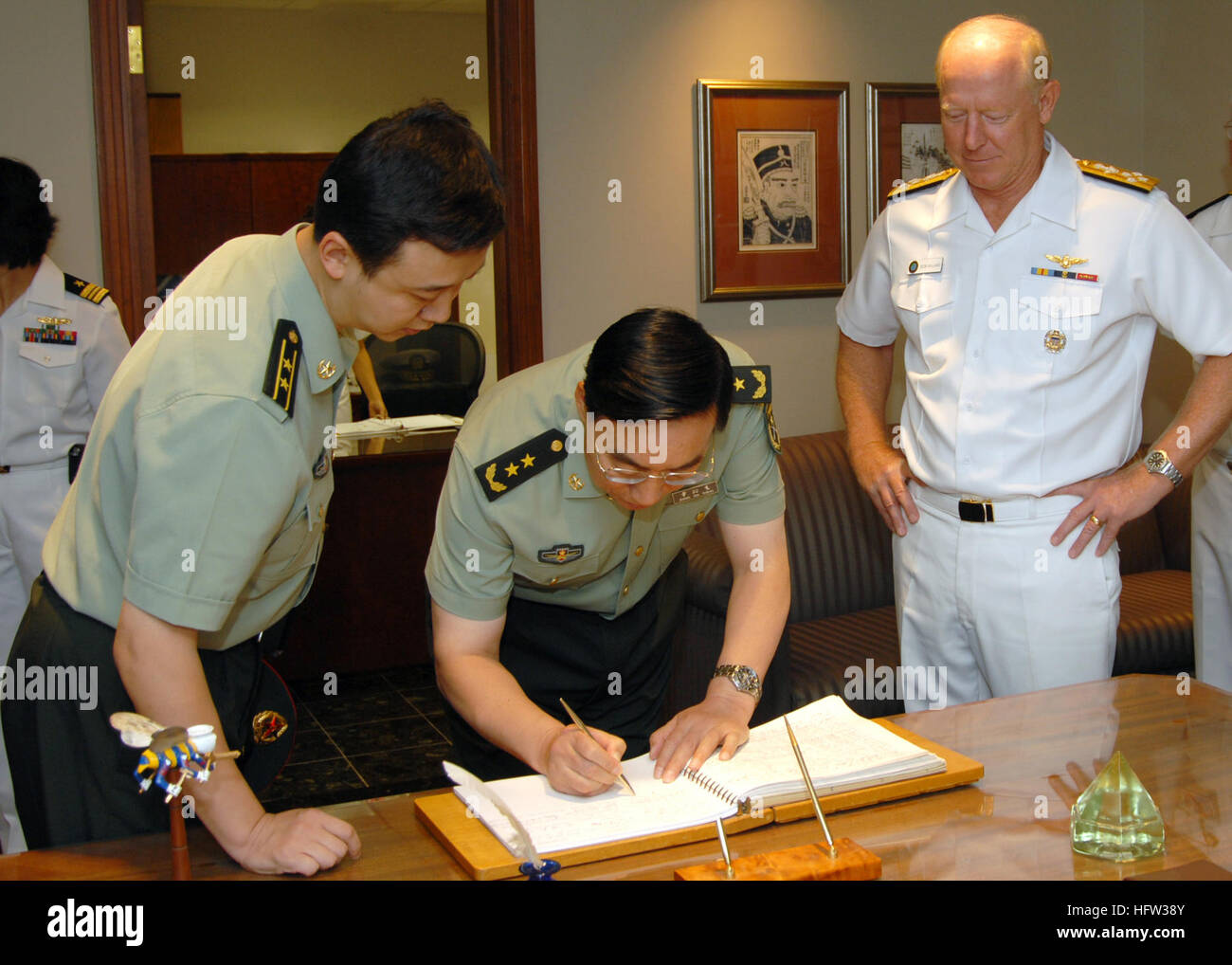 Comnavflt A foreign military delegation signed the U.S. Pacific Fleet guest book ...