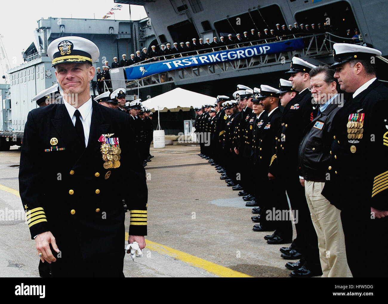080111-N-9116H-012 NORFOLK, Va. (Jan. 11, 2008) Capt. J. R. Haley ...