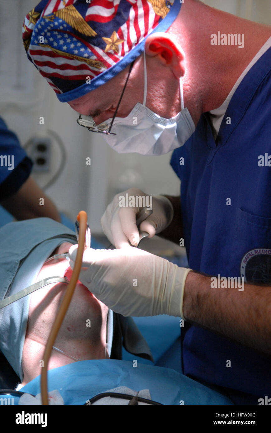 Océans : face à face（フランス語）オーシャンズ　写真集　万博 Amazon.co.jp: Océans : face à face : 本