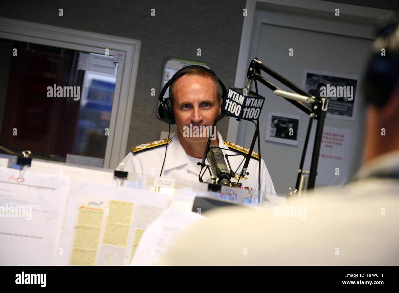 1100 am radio outlet