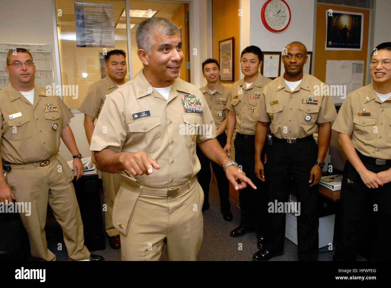 Navy officer recruiting station hi-res stock photography and images - Alamy