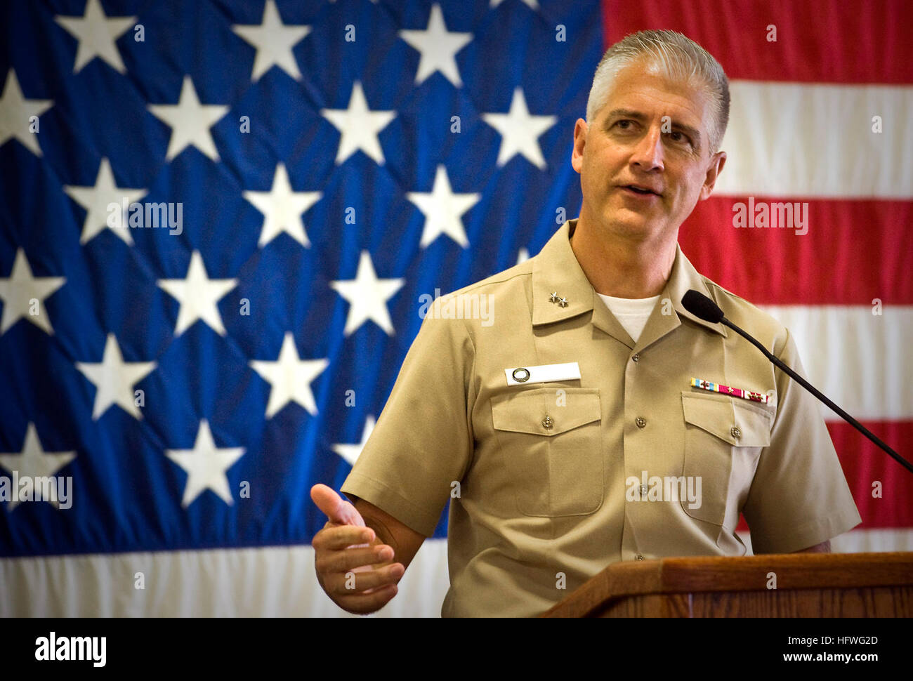 Electronic warfare cyber operations hi-res stock photography and images ...