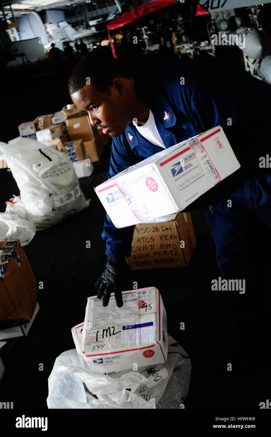 Postal Clerk High Resolution Stock Photography and Images Alamy