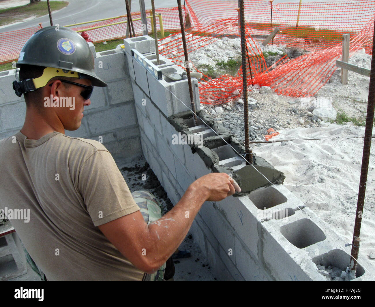 081208N2788L004 ANDROS ISLAND, Bahamas (Dec. 8, 2008) Builder 2nd Class Anthony Morman