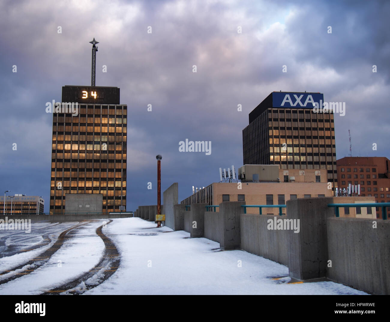 Mony tower hi-res stock photography and images - Alamy, image size:1300x1074