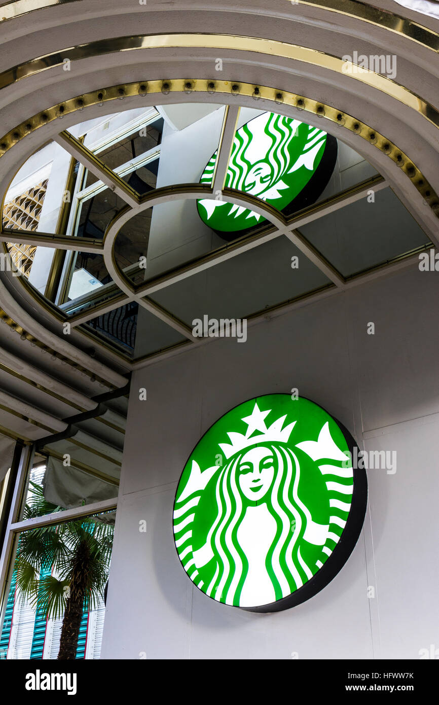 Las Vegas - Circa December 2016: Starbucks Retail Coffee Store. Starbucks is an American Retail Coffee Chain X Stock Photo