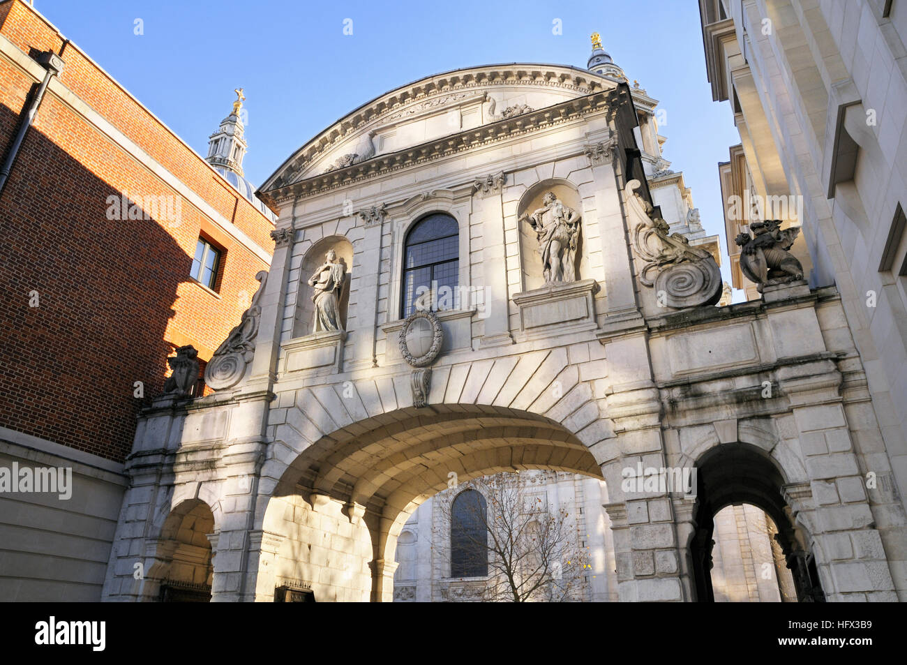 Temple Bar Gate by Sir Christopher Wren, Paternoster Square, City of London Stock Photo