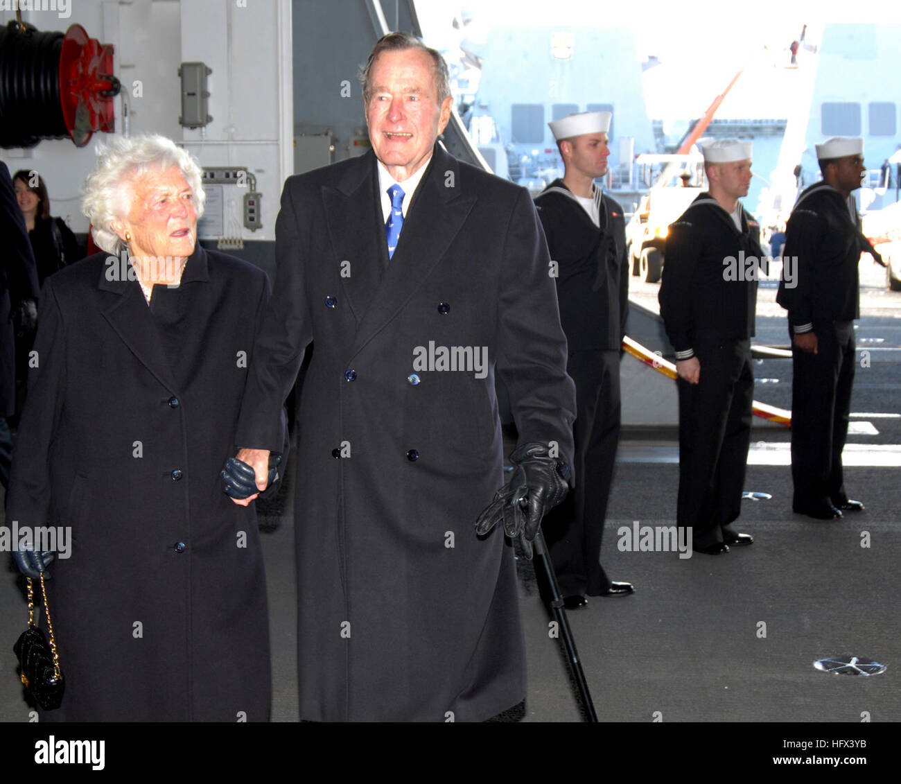 The pre-commissioning unit USS George H.W. Bush (CVN 77) hosts a ribbon ...