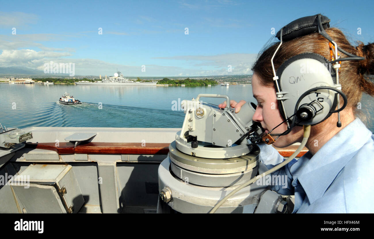 Starboard bridge watch hi-res stock photography and images - Alamy