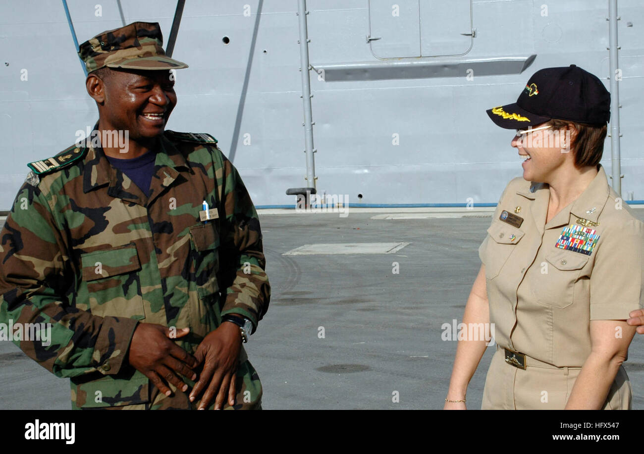 090205-N-1655H-284 DAKAR, Senegal (Feb. 5, 2009) Cameroon Navy Lt. Cmdr ...