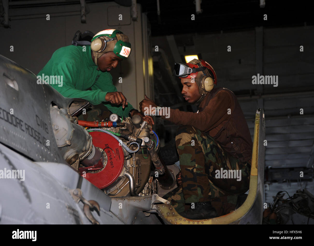 Page 4 - An Sh 60f Helicopter From The High Resolution Stock 