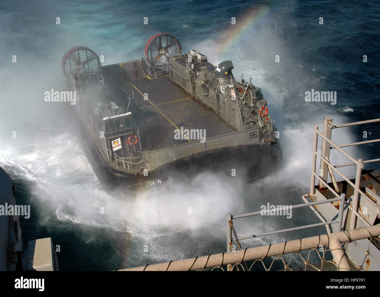 A landing craft air cushion from Assault Craft Unit 4 returns to USS ...