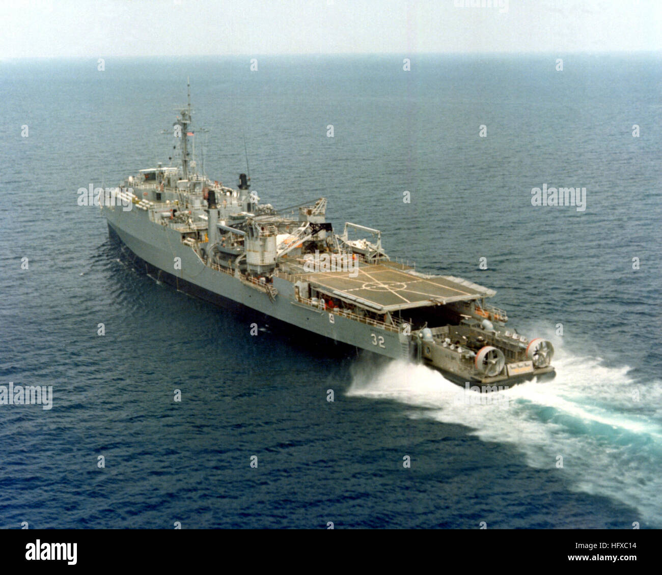 The Amphibious Assault Landing Craft Jeff-B (AALC) Enters The Docking ...